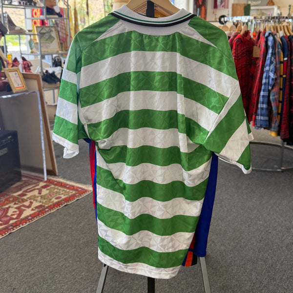Vintage 90s 26 Red Celtic Hoops Jacquard Soccer Jersey – Laguna Beach XL