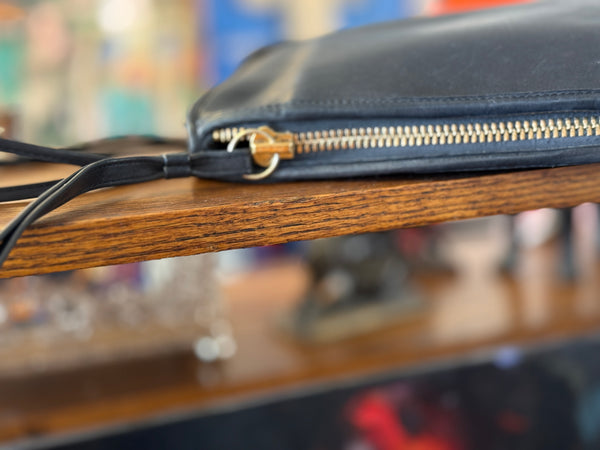 1970s Coach zippered clutch 9455 navy