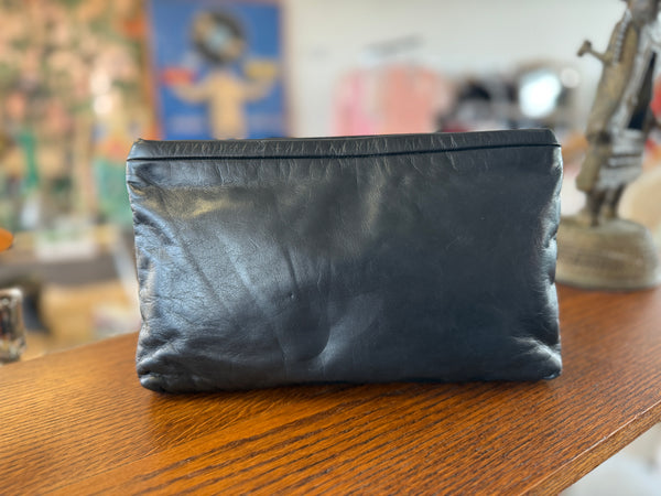 Vintage 1980s Anne Klein for Calderon leather clutch